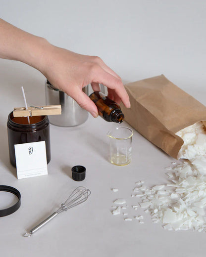 DIY Candle Making Kit - The Old Library - Teakwood, Honeysuckle & Amber